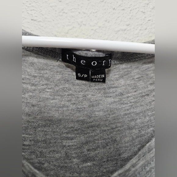 Theory small gray 3/4 dolman Dropped shoulder sleeve v neck pullover soft Shirt - Picture 2 of 7